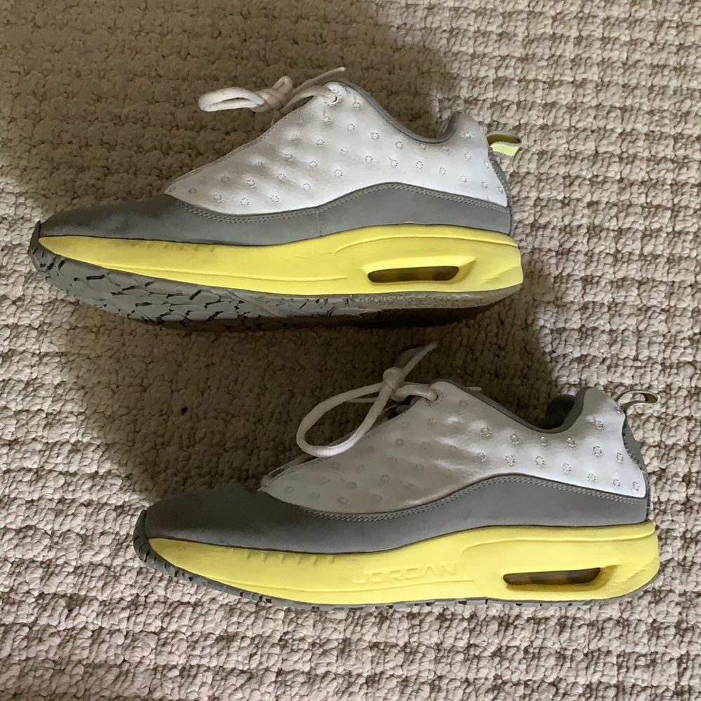 jordan basketball shoes/sneakers